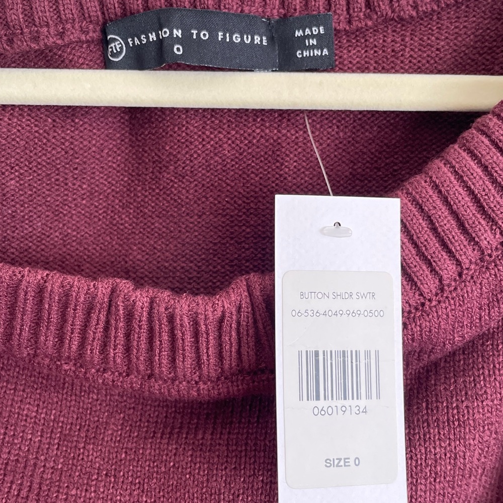 New Fashion to Figure Adrienne Off Shoulder Sweater button shoulder burgundy 0 - Picture 5 of 11
